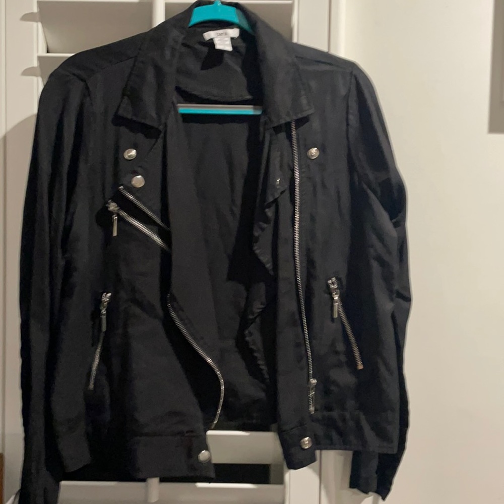 Lightweight Motorcycle Style Jacket - image 1